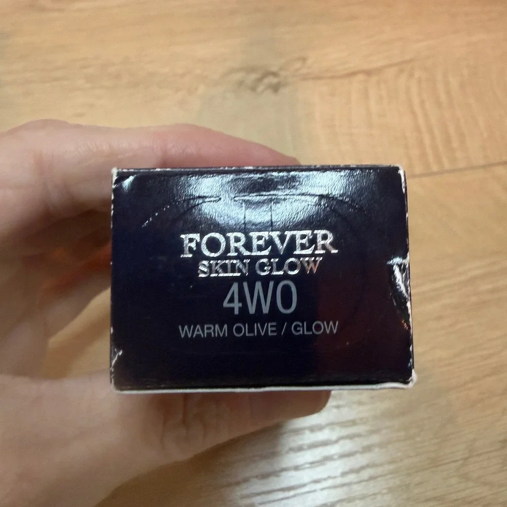 Dior forever skin